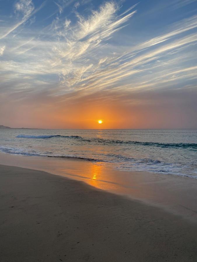 Villa Nº 25 Alfredo Marchetti Suites On The Beach,Praia De Chaves Bv Rabil Exterior photo