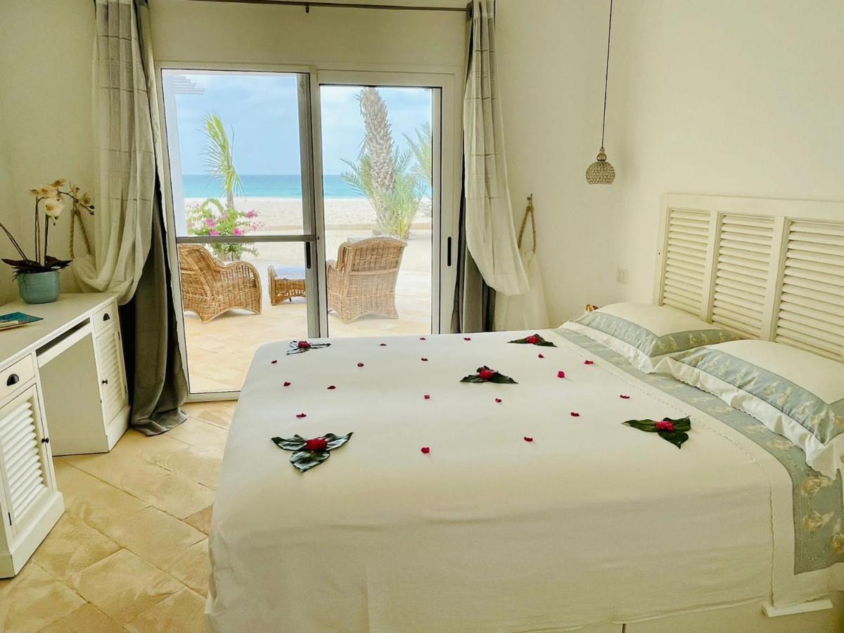 Villa Nº 25 Alfredo Marchetti Suites On The Beach,Praia De Chaves Bv Rabil Exterior photo