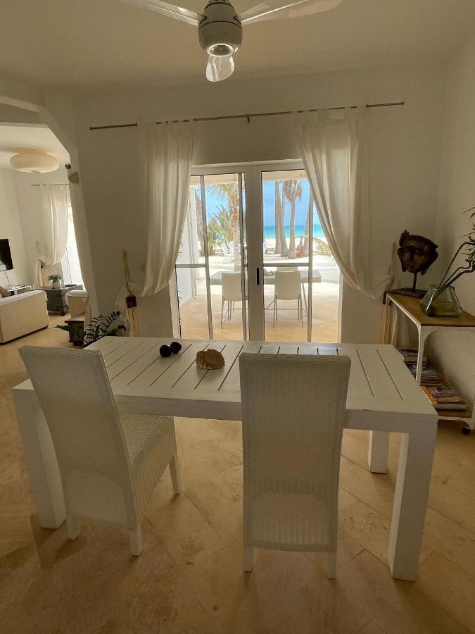 Villa Nº 25 Alfredo Marchetti Suites On The Beach,Praia De Chaves Bv Rabil Exterior photo