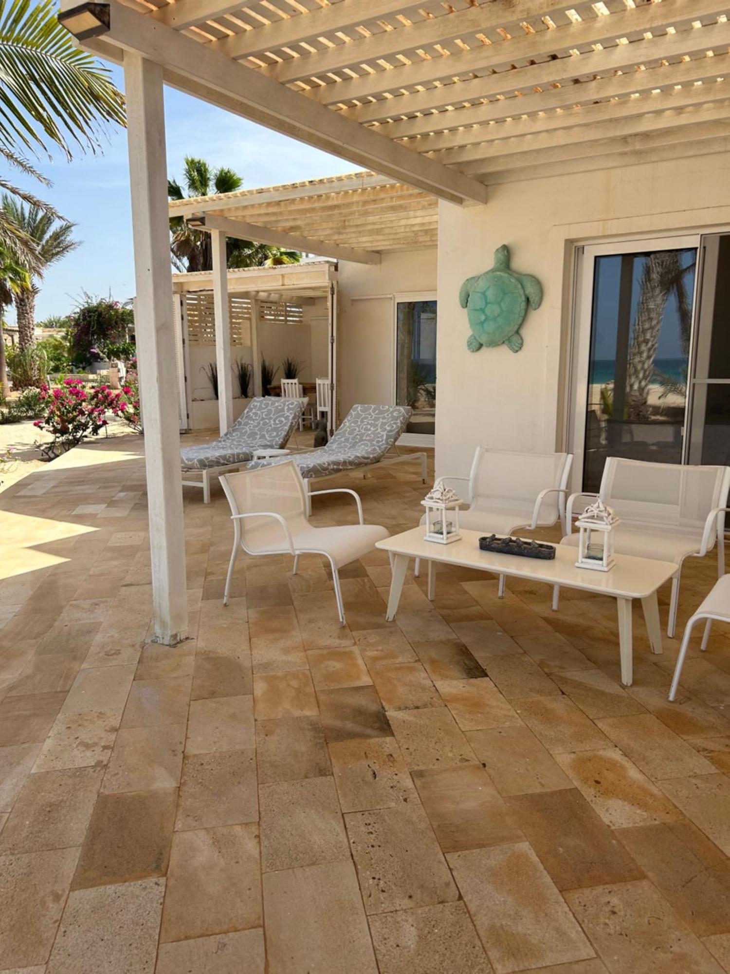 Villa Nº 25 Alfredo Marchetti Suites On The Beach,Praia De Chaves Bv Rabil Exterior photo